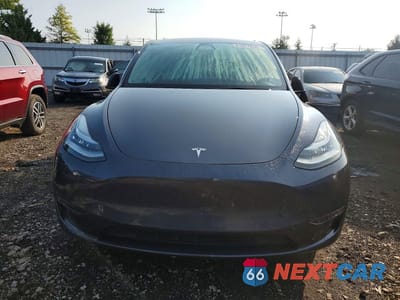 Piąte zdjęcie samochodu w środku: 2022 TESLA MODEL Y VIN:7SAYGDEE6NF401901 - miniatura