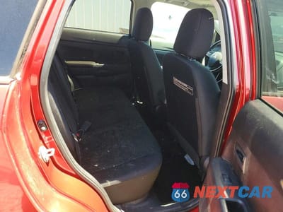 Zdjęcie 11 z 13 samochodu: 2015 MITSUBISHI OUTLANDER SPORT ES VIN:4A4AP3AU2FE044783 - miniatura