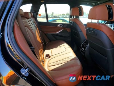 Zdjęcie 11 z 14 samochodu: 2022 BMW X5 M50I VIN:5UXJU4C06N9L48835 - miniatura