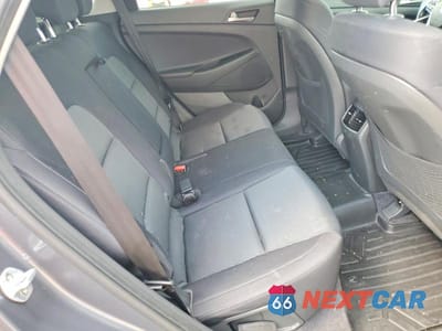 Zdjęcie 11 z 13 samochodu: 2018 HYUNDAI TUCSON VALUE VIN:KM8J3CA23JU804781 - miniatura