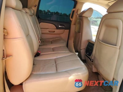 Zdjęcie 10 z 12 samochodu: 2007 CHEVROLET AVALANCHE C1500 VIN:3GNEC12J57G141071 - miniatura