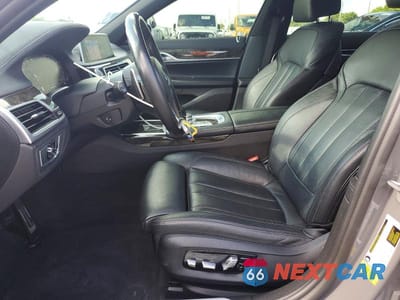 Zdjęcie 7 z 12 samochodu: 2022 BMW 740 I VIN:WBA7T2C08NCJ42872 - miniatura