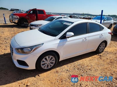 2019 HYUNDAI ACCENT SE 3KPC24A3XKE058196 - główne zdjęcie licytacji z USA - miniatura