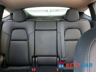 Zdjęcie 10 z 13 samochodu: 2022 TESLA MODEL Y VIN:7SAYGDEE2NA006742 - miniatura