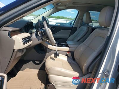 Zdjęcie 7 z 13 samochodu: 2023 LINCOLN AVIATOR RESERVE VIN:5LM5J7WCXPGL01639 - miniatura