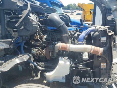 Zdjęcie 7 z 10 samochodu: 2023 KENWORTH T680 SEMI TRUCK VIN:1XKYDP9X2PJ225254 - miniatura