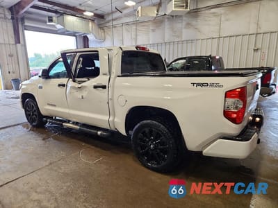 Drugie zdjęcie samochodu z przodu: 2019 TOYOTA TUNDRA CREWMAX SR5 VIN:5TFEY5F11KX253317 - miniatura