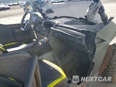 Piąte zdjęcie samochodu w środku: 2015 CAN-AM MAVERICK UTILITY VEHICLE VIN:3JBPDAR29FJ001140 - miniatura