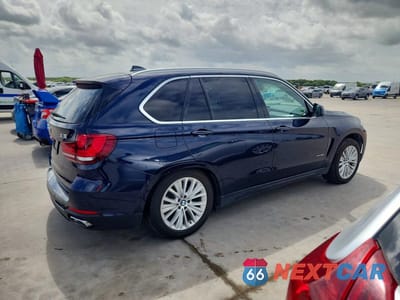 Trzecie zdjęcie samochodu z tyłu: 2016 BMW X5 XDR40E VIN:5UXKT0C57G0S78474 - miniatura