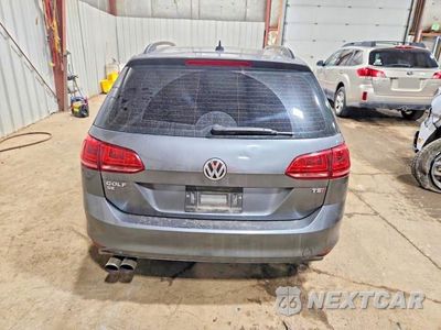 Zdjęcie 6 z 12 samochodu: 2017 VOLKSWAGEN GOLF SPORTWAGEN S VIN:3VWC17AUXHM501505 - miniatura
