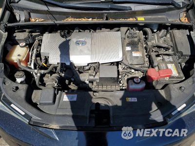 Zdjęcie 11 z 12 samochodu: 2018 TOYOTA PRIUS TWO VIN:JTDKBRFUXJ3583775 - miniatura
