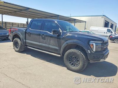 Czwarte zdjęcie samochodu z boku: 2024 FORD F150 RAPTOR VIN:1FTFW1RG0RFA47537 - miniatura