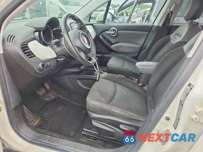 Zdjęcie 7 z 12 samochodu: 2016 FIAT 500X EASY VIN:ZFBCFXBTXGP468530 - miniatura