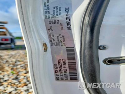 Zdjęcie 12 z 12 samochodu: 2025 RAM 2500 TRADESMAN VIN:3C7WR5HJ1SG528075 - miniatura