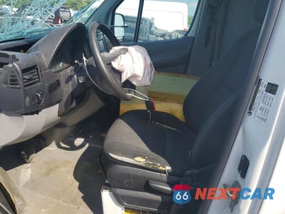 Zdjęcie 7 z 13 samochodu: 2017 MERCEDES-BENZ SPRINTER VIN:WD3PF1CD9HP408379 - miniatura