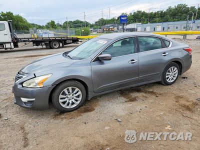 2015 NISSAN ALTIMA 2.5 S 1N4AL3AP5FC296574 - główne zdjęcie licytacji z USA - miniatura