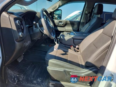 Zdjęcie 7 z 12 samochodu: 2025 GMC SIERRA K3500 VIN:1GD4USEY8SF194983 - miniatura