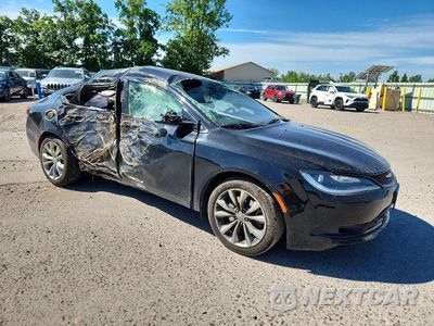 Czwarte zdjęcie samochodu z boku: 2015 CHRYSLER 200 S VIN:1C3CCCDG4FN615695 - miniatura