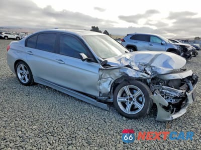 Czwarte zdjęcie samochodu z boku: 2014 BMW 328 I SULEV VIN:WBA3C1G59ENR49811 - miniatura