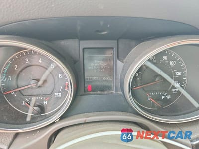 Zdjęcie 9 z 13 samochodu: 2011 JEEP GRAND CHEROKEE LAREDO VIN:1J4RR4GG3BC509602 - miniatura