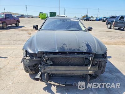Piąte zdjęcie samochodu w środku: 2016 JAGUAR XF PRESTIGE VIN:SAJBE4BV6GCY03822 - miniatura