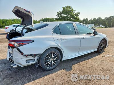 Trzecie zdjęcie samochodu z tyłu: 2023 TOYOTA CAMRY SE VIN:4T1G11AK0PU090122 - miniatura