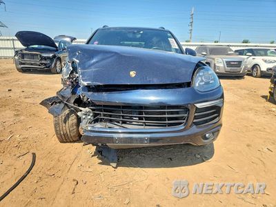 Piąte zdjęcie samochodu w środku: 2016 PORSCHE CAYENNE VIN:WP1AA2A27GKA12303 - miniatura
