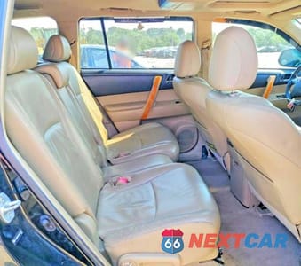 Zdjęcie 11 z 13 samochodu: 2008 TOYOTA HIGHLANDER HYBRID LIMITED VIN:JTEEW44A982010147 - miniatura