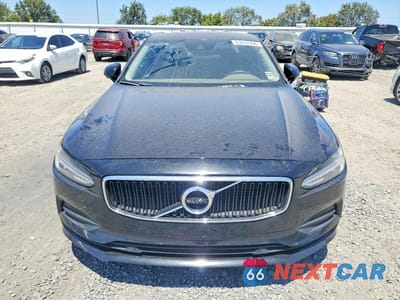 Piąte zdjęcie samochodu w środku: 2017 VOLVO S90 T5 MOMENTUM VIN:YV1102AK8H1007231 - miniatura