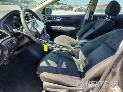 Zdjęcie 7 z 12 samochodu: 2019 NISSAN SENTRA SV VIN:3N1AB7AP4KL614464 - miniatura