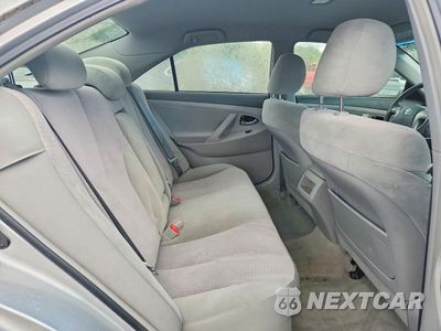 Zdjęcie 10 z 12 samochodu: 2010 TOYOTA CAMRY LE VIN:4T1BF3EK1AU023439 - miniatura