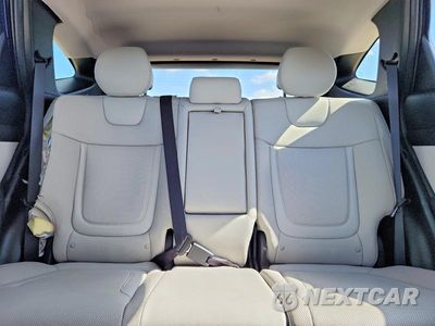 Zdjęcie 10 z 13 samochodu: 2025 HYUNDAI TUCSON LIMITED VIN:5NMJECDE4SH568798 - miniatura