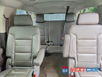 Zdjęcie 10 z 13 samochodu: 2017 GMC YUKON XL DENALI VIN:1GKS2HKJ8HR307189 - miniatura