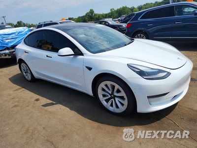 Czwarte zdjęcie samochodu z boku: 2022 TESLA MODEL 3 VIN:5YJ3E1EAXNF320344 - miniatura