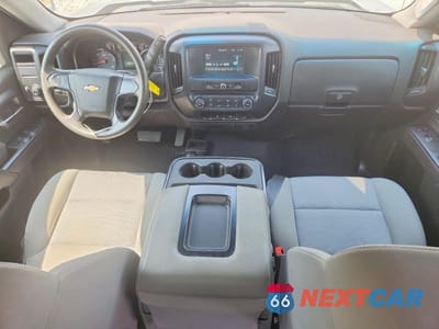 Zdjęcie 8 z 12 samochodu: 2019 CHEVROLET SILVERADO LD K1500 CUSTOM VIN:2GCVKMEC4K1240542 - miniatura