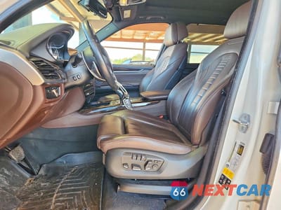 Zdjęcie 7 z 13 samochodu: 2018 BMW X5 XDRIVE35I VIN:5UXKR0C56JL073085 - miniatura