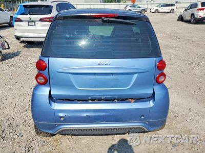 Zdjęcie 6 z 12 samochodu: 2013 SMART FORTWO PURE VIN:WMEEJ3BA8DK627194 - miniatura