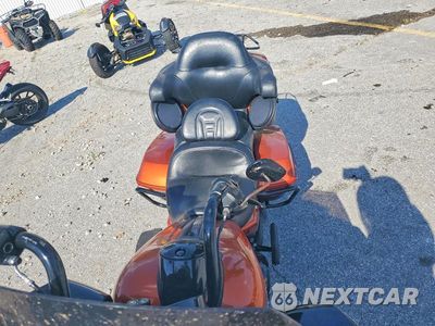 Piąte zdjęcie samochodu w środku: 2020 HARLEY-DAVIDSON FLTRK VIN:1HD1KZF18LB670325 - miniatura