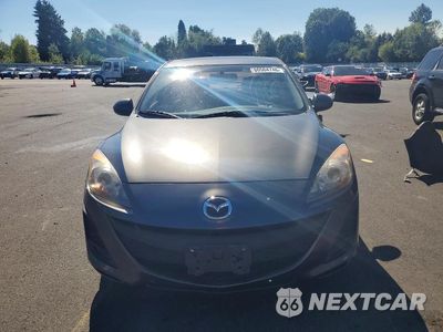 Piąte zdjęcie samochodu w środku: 2011 MAZDA 3 I VIN:JM1BL1VG5B1470548 - miniatura