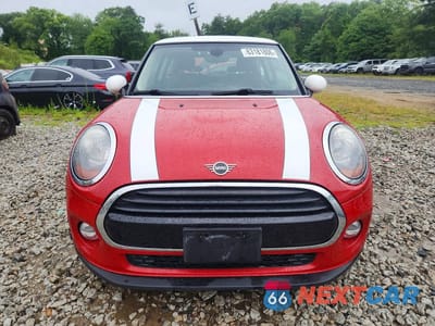 Piąte zdjęcie samochodu w środku: 2016 MINI COOPER VIN:WMWXP5C59G3B76018 - miniatura