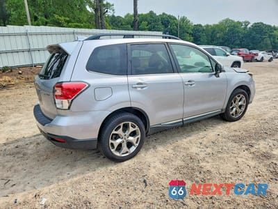 Trzecie zdjęcie samochodu z tyłu: 2017 SUBARU FORESTER 2.5I TOURING VIN:JF2SJAWC4HH556470 - miniatura