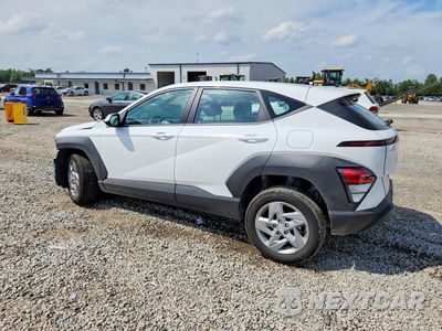 Drugie zdjęcie samochodu z przodu: 2023 HYUNDAI KONA ESSENTIAL VIN:KM8HA3AB9TU391126 - miniatura