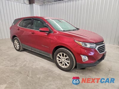 Czwarte zdjęcie samochodu z boku: 2019 CHEVROLET EQUINOX LT VIN:2GNAXUEV9K6216586 - miniatura