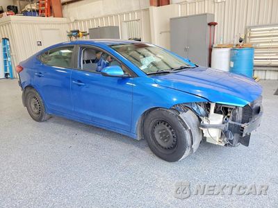 Czwarte zdjęcie samochodu z boku: 2017 HYUNDAI ELANTRA SE VIN:KMHD74LF2HU082897 - miniatura