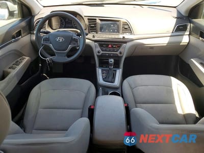 Zdjęcie 8 z 12 samochodu: 2017 HYUNDAI ELANTRA SE VIN:KMHD84LF8HU062196 - miniatura