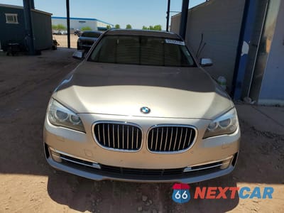 Piąte zdjęcie samochodu w środku: 2013 BMW 7ER 750 LXI VIN:WBAYF8C5XDDE59378 - miniatura