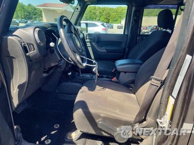 Zdjęcie 7 z 13 samochodu: 2017 JEEP WRANGLER UNLIMITED SPORT VIN:1C4BJWDGXHL549652 - miniatura