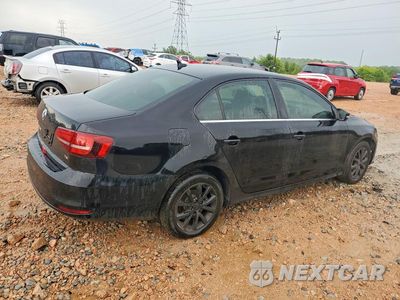 Trzecie zdjęcie samochodu z tyłu: 2017 VOLKSWAGEN JETTA SE VIN:3VWDB7AJ8HM384692 - miniatura