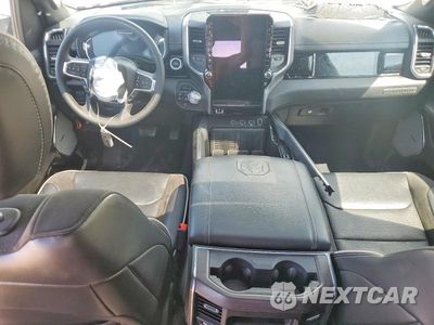 Zdjęcie 8 z 12 samochodu: 2025 RAM 1500 LARAMIE VIN:1C6SRFJP4SN705782 - miniatura