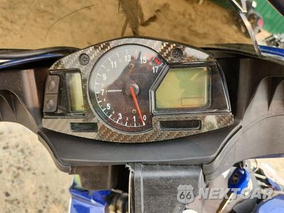 Zdjęcie 7 z 10 samochodu: 2008 HONDA CBR600 RR VIN:JH2PC40048M105889 - miniatura